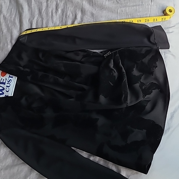 EUC s.4 All Saints Amali Lux Top - Picture 3 of 10